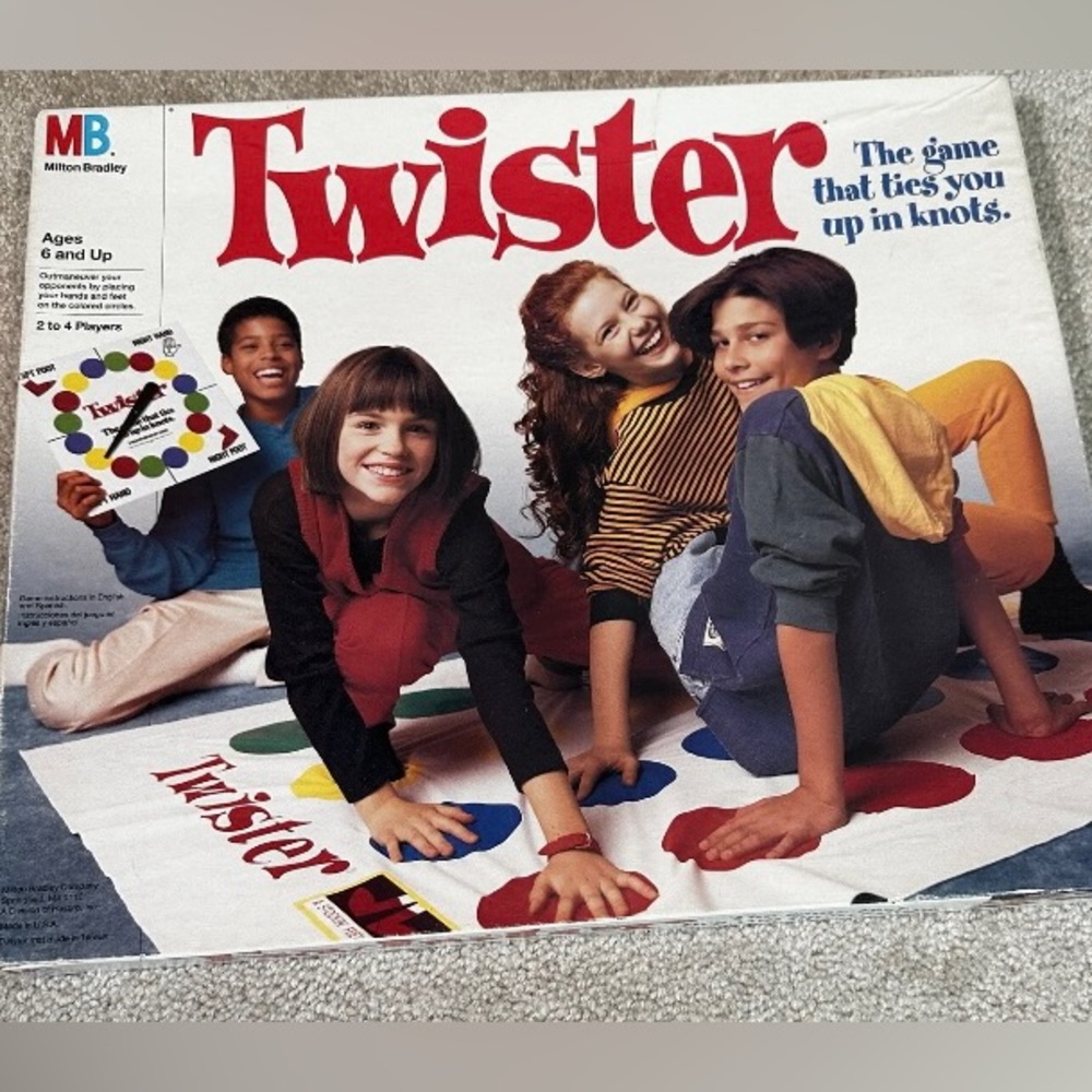 Twister Board Game By Milton Bradley In Original Box  Vintage 1993 COMPLETE🔥